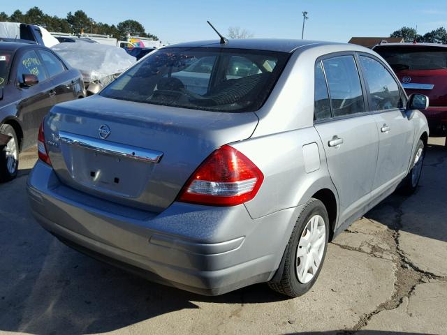 3N1BC1AP4BL379742 - 2011 NISSAN VERSA S GRAY photo 4