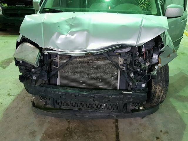 2A4RR5D11AR289095 - 2010 CHRYSLER TOWN & COU SILVER photo 7