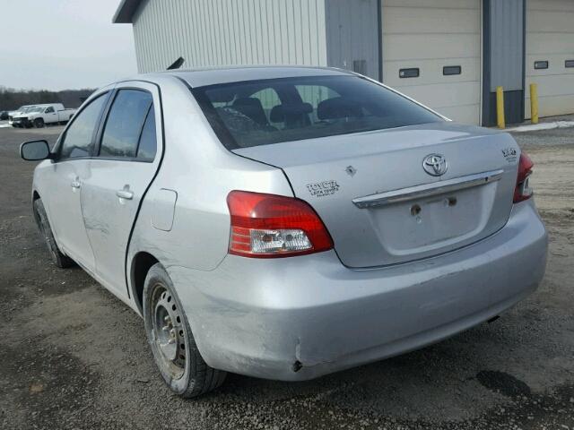 JTDBT903991333609 - 2009 TOYOTA YARIS SILVER photo 3