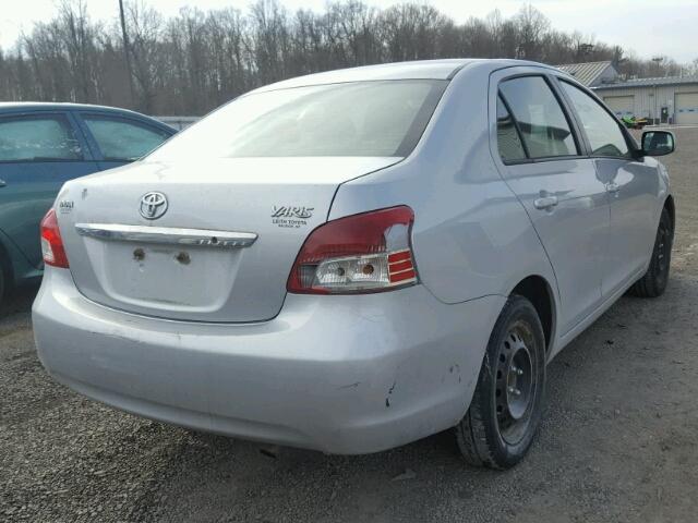 JTDBT903991333609 - 2009 TOYOTA YARIS SILVER photo 4