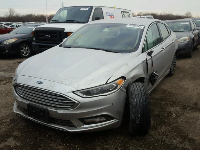 3FA6P0RU9JR150904 - 2018 FORD FUSION TIT SILVER photo 2