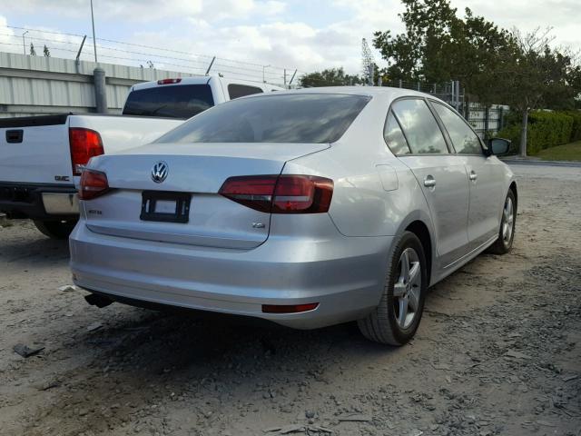 3VW267AJ9GM254513 - 2016 VOLKSWAGEN JETTA S SILVER photo 4