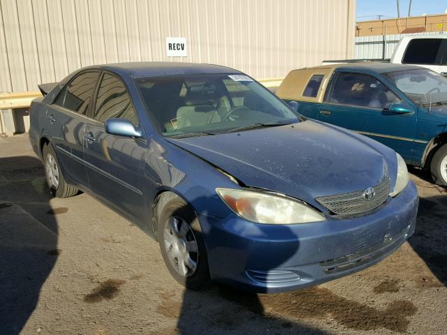 4T1BE32K02U543849 - 2002 TOYOTA CAMRY LE BLUE photo 1