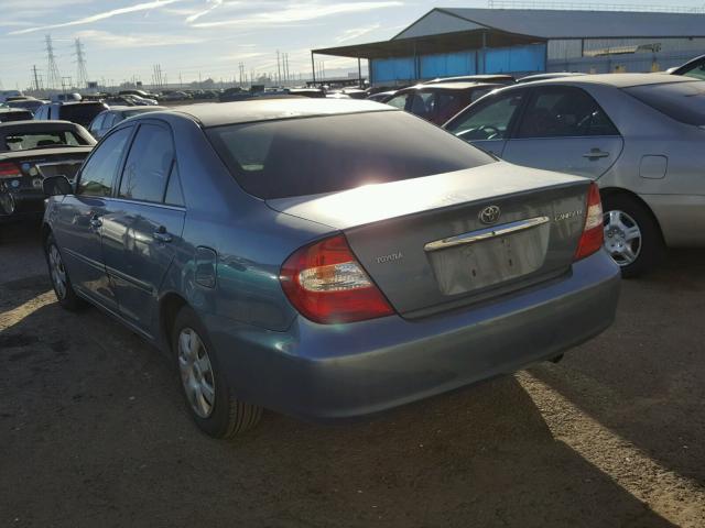 4T1BE32K02U543849 - 2002 TOYOTA CAMRY LE BLUE photo 3