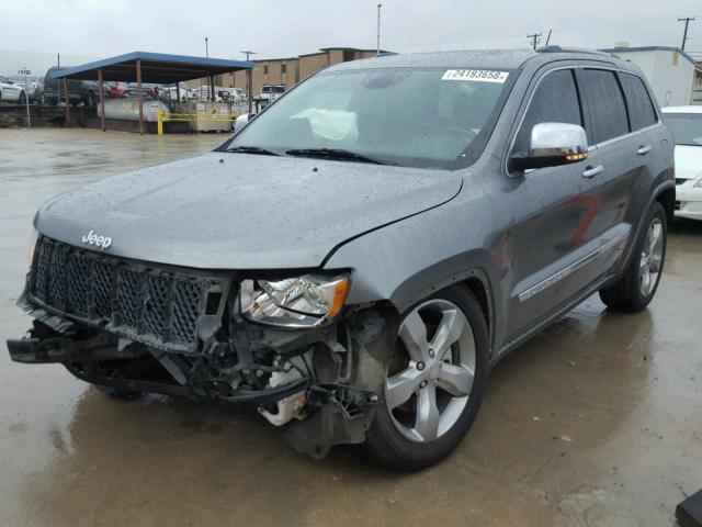 1J4RR6GT5BC696219 - 2011 JEEP GRAND CHER GRAY photo 2