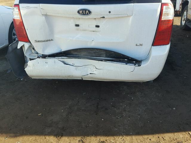 KNDMB233286194679 - 2008 KIA SEDONA EX WHITE photo 9