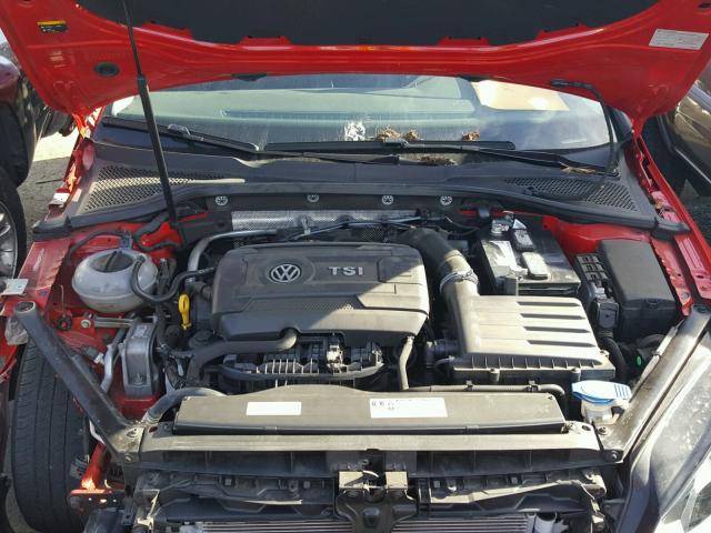 3VW217AU7FM042331 - 2015 VOLKSWAGEN GOLF RED photo 7