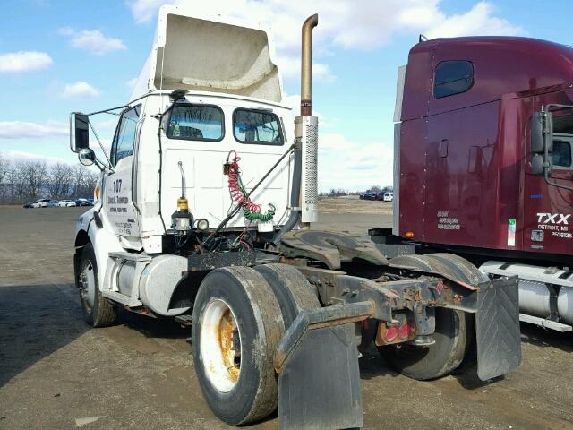 2FWBAVAK44AM43250 - 2004 STERLING TRUCK L 8500 WHITE photo 3