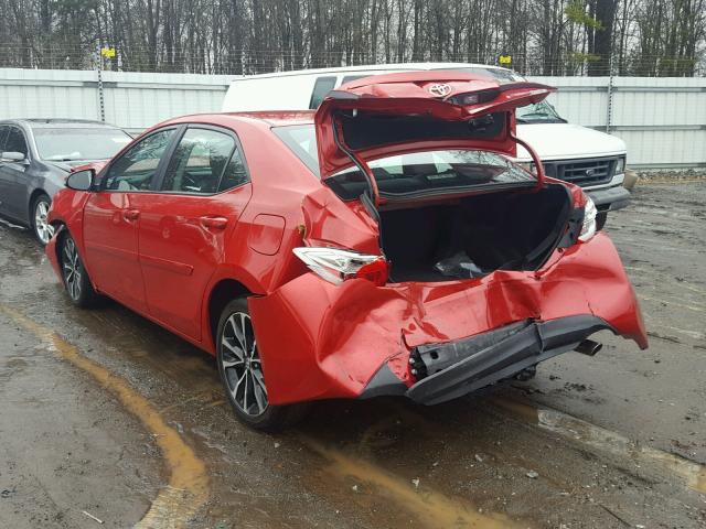 2T1BURHE9JC974004 - 2018 TOYOTA COROLLA L RED photo 3