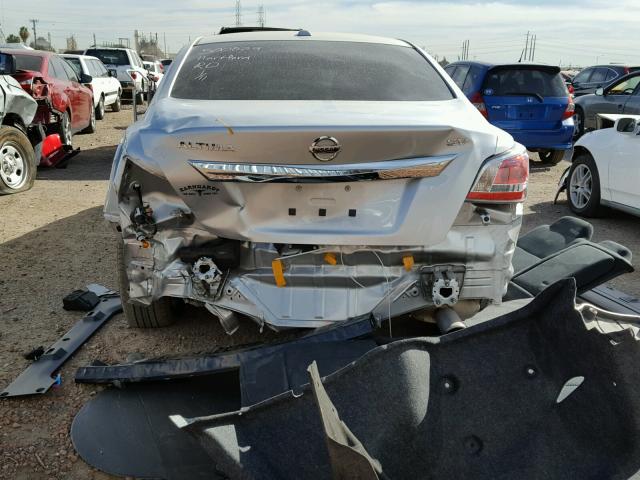 1N4AL3AP5FC244586 - 2015 NISSAN ALTIMA 2.5 SILVER photo 9