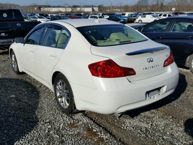 JNKBV61E28M224865 - 2008 INFINITI G35 WHITE photo 3