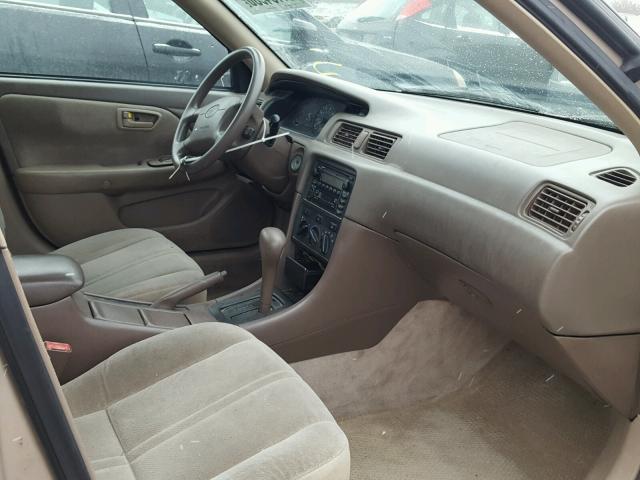 4T1BG22K91U040730 - 2001 TOYOTA CAMRY CE TAN photo 5