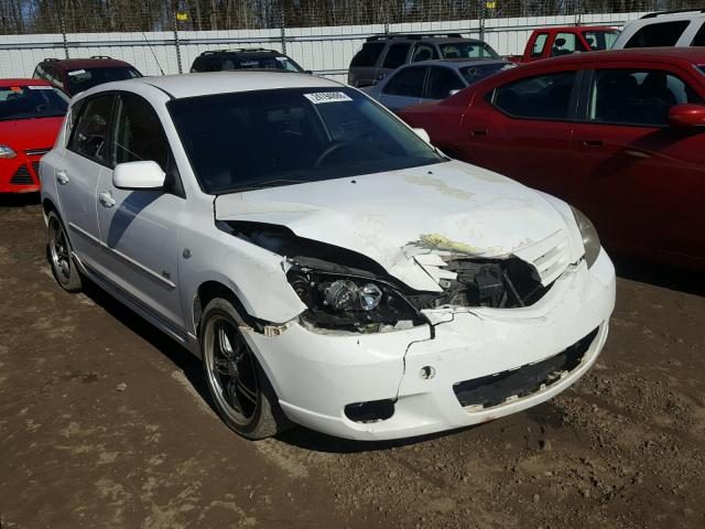 JM1BK143341174741 - 2004 MAZDA 3 HATCHBAC WHITE photo 1