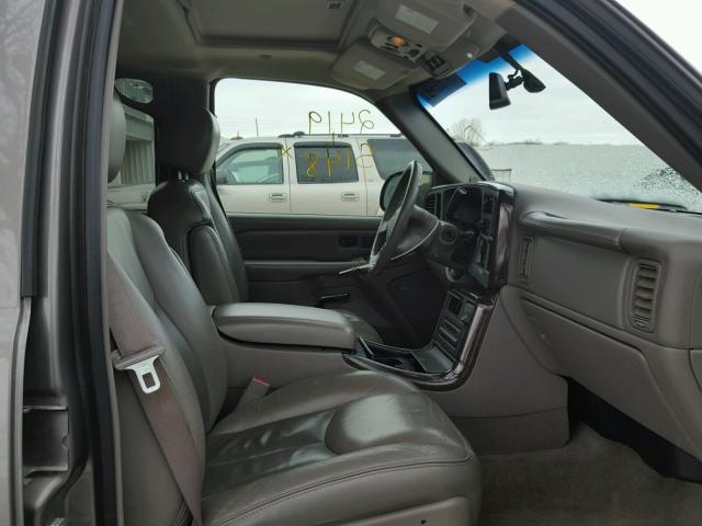 1GKEK63U06J142311 - 2006 GMC YUKON DENA GRAY photo 5