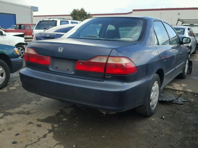 3HGCG6657YG704073 - 2000 HONDA ACCORD LX BLUE photo 4