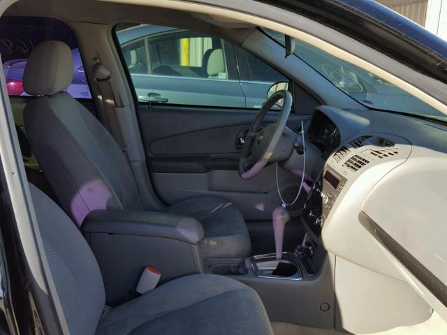 1G1ZS58F77F303106 - 2007 CHEVROLET MALIBU LS BLACK photo 5