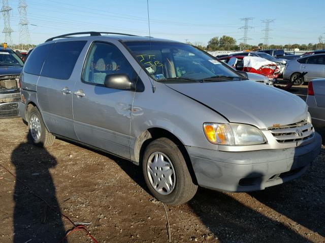 4T3ZF13C62U475040 - 2002 TOYOTA SIENNA LE SILVER photo 1