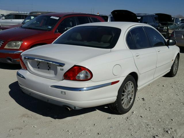 SAJWA51A87WJ15885 - 2007 JAGUAR X-TYPE 3.0 WHITE photo 4