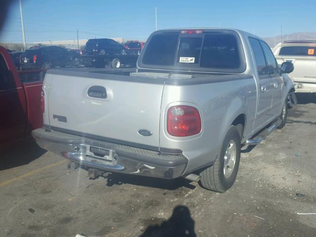 1FTRW07L02KE40765 - 2002 FORD F150 SUPER WHITE photo 4