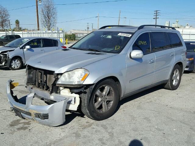 4JGBF71E07A208339 - 2007 MERCEDES-BENZ GL 450 4MA SILVER photo 2