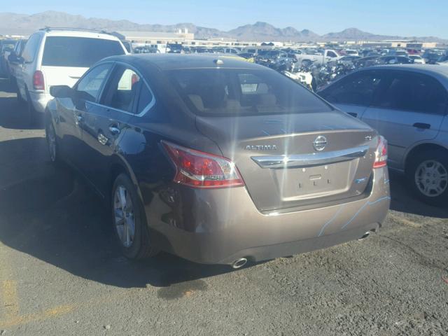 1N4AL3AP7DN530005 - 2013 NISSAN ALTIMA 2.5 SILVER photo 3