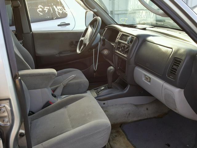 JA4LS21H21P054815 - 2001 MITSUBISHI MONTERO SP SILVER photo 5