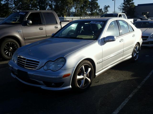 WDBRF52H16A895599 - 2006 MERCEDES-BENZ C GENERATI SILVER photo 2