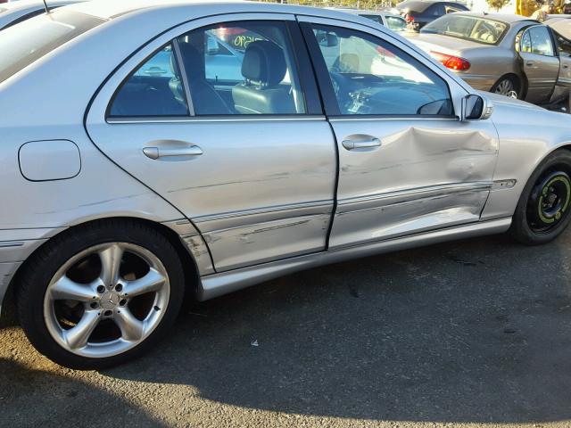 WDBRF52H16A895599 - 2006 MERCEDES-BENZ C GENERATI SILVER photo 9