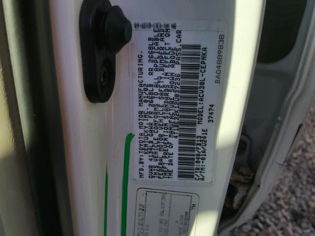 4T1BE32K12U037236 - 2002 TOYOTA CAMRY LE WHITE photo 10