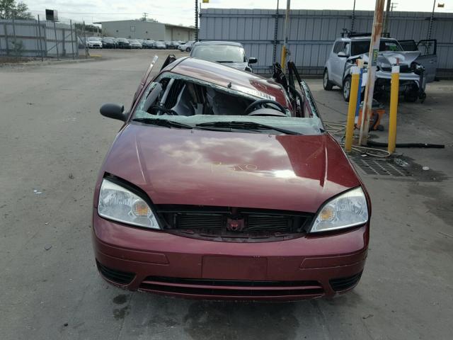 1FAFP34NX7W194692 - 2007 FORD FOCUS ZX4 BURGUNDY photo 10