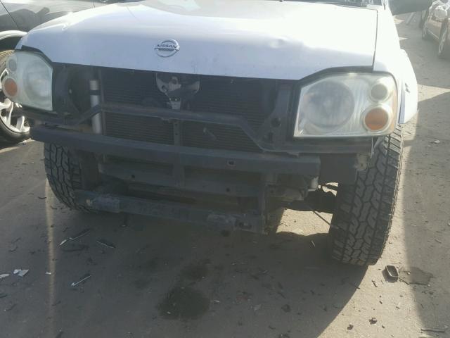 1N6ED27T74C440689 - 2004 NISSAN FRONTIER C SILVER photo 9