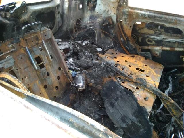 KNDJN2A25E7700306 - 2014 KIA SOUL BURN photo 6