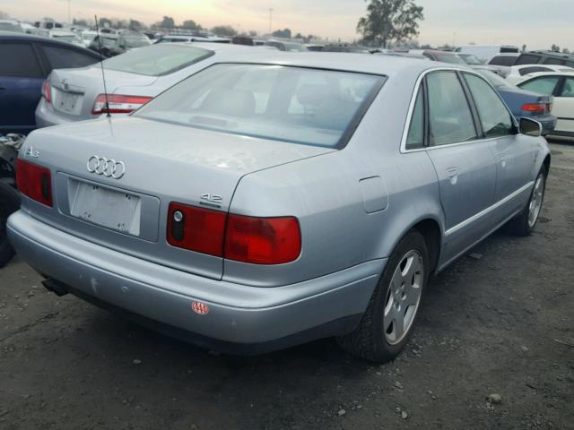 WAUBG34D6XN002655 - 1999 AUDI A8 QUATTRO SILVER photo 4