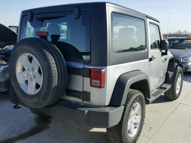 1C4AJWAG6FL597761 - 2015 JEEP WRANGLER S Gümüş foto 4