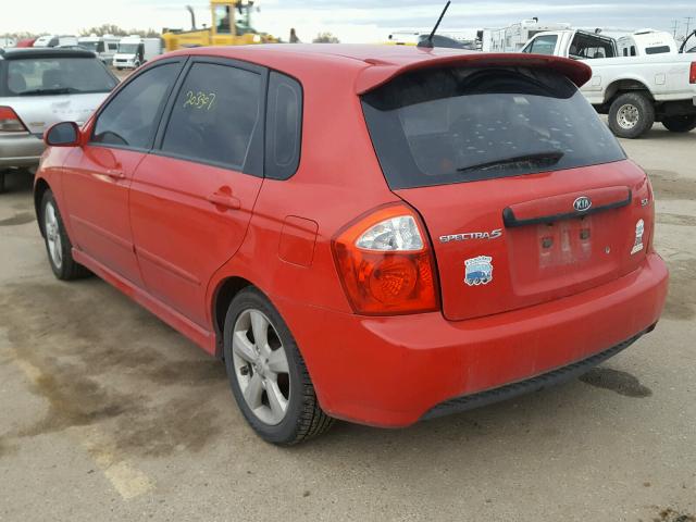 KNAFE161475009411 - 2007 KIA SPECTRA5 S RED photo 3