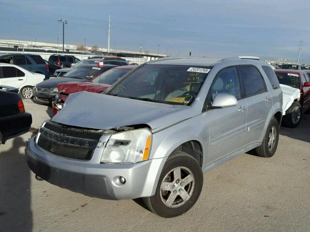 2CNDL73F466155390 - 2006 CHEVROLET EQUINOX LT SILVER photo 2