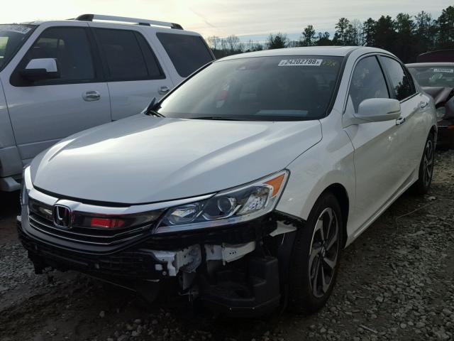 1HGCR2F08HA144618 - 2017 HONDA ACCORD EX WHITE photo 2