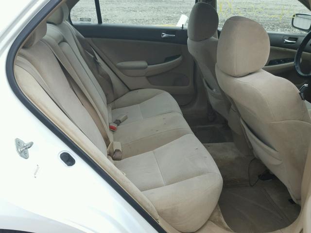 1HGCM56415A185753 - 2005 HONDA ACCORD LX WHITE photo 6