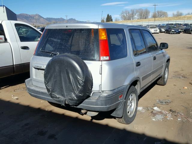 JHLRD1848XC067062 - 1999 HONDA CR-V LX SILVER photo 4