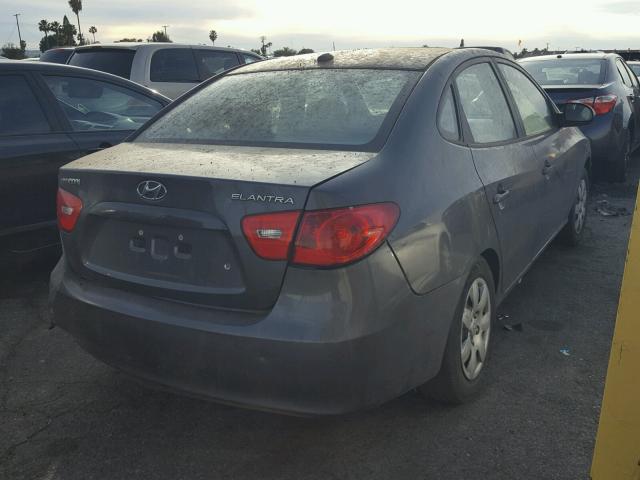 KMHDU46D88U339192 - 2008 HYUNDAI ELANTRA GL SILVER photo 4