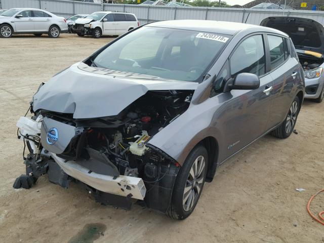 1N4AZ0CP3FC318498 - 2015 NISSAN LEAF S GRAY photo 2