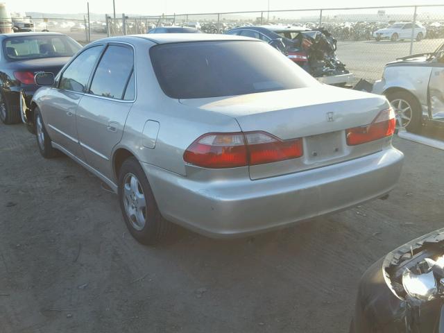 1HGCG1654YA072389 - 2000 HONDA ACCORD EX TAN photo 3