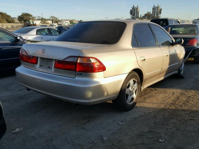 1HGCG1654YA072389 - 2000 HONDA ACCORD EX TAN photo 4