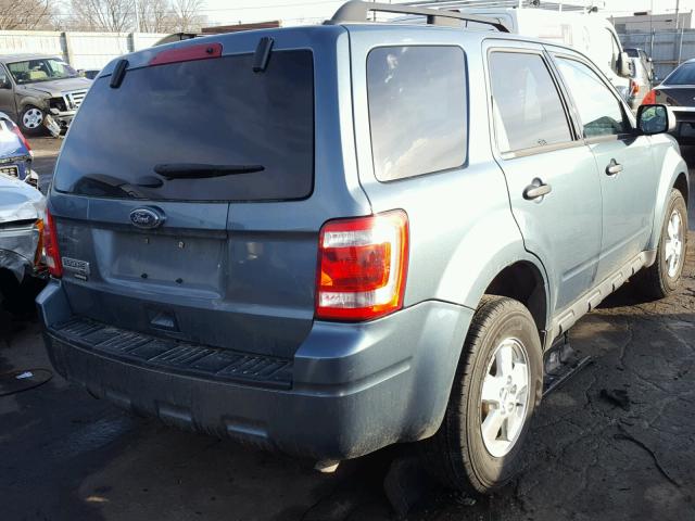 1FMCU0D78CKB11974 - 2012 FORD ESCAPE XLT BLUE photo 4