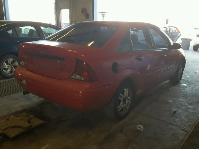 1FAFP34314W167231 - 2004 FORD FOCUS SE C RED photo 4