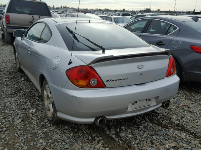 KMHHM65D54U134616 - 2004 HYUNDAI TIBURON SILVER photo 3