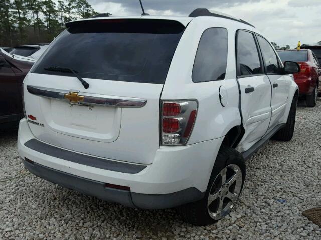 2CNDL13F176042446 - 2007 CHEVROLET EQUINOX LS WHITE photo 4