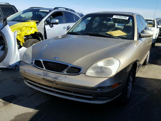 KLAJB52Z4YK401114 - 2000 DAEWOO NUBIRA CDX 金色 照片 2