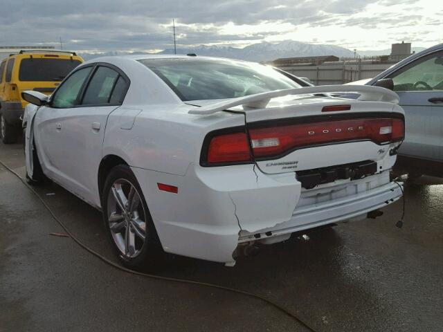 2C3CDXDT3DH702186 - 2013 DODGE CHARGER R/ WHITE photo 3