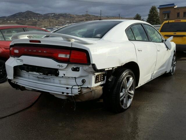 2C3CDXDT3DH702186 - 2013 DODGE CHARGER R/ WHITE photo 4